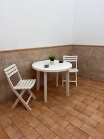 Modern apartment with terrace in Carmona - Image 5