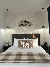 CASAMORE Rentals - Image 2