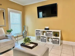 Home in Downtown Concord - Image 4