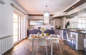 Lovely home in Trappitello - Image 4