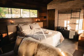 Sunset Cabin with Beautiful Sunset View and Wi-Fi - Image 4