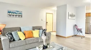 Modern 2BR Chicago Home | Parking, Patio & WiFi - Image 4