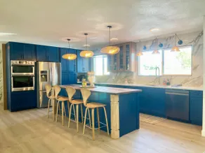 Morden Vegas Home w/ Cinema Pool - Image 4
