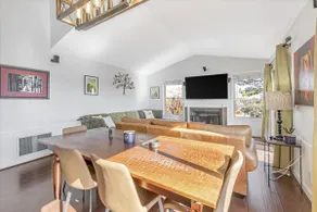 4BR3.5BA w/Epic SJ Valley Views! - Image 4
