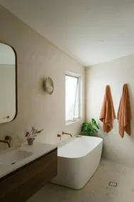 Vic's Place - Image 5