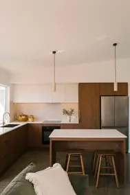 Vic's Place - Image 3