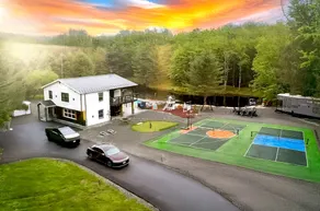 Exclusive Lakeside Retreat- Pool/2HotTub/Sauna/RV - Image 2