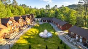 Two Floor Townhome Two Couples White Mountains - Image 5