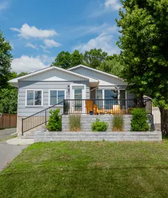 Sunny Side Cottage |Water Access| Hot Tub - Image 5