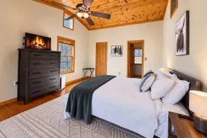 Lost River Mountain Cabin | Hot Tub + Fires + Deck - Image 4