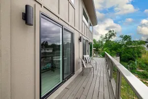 Lakefront Couples Cottage Near Oaklawn - Image 5