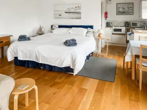 The Sail Room - Image 5