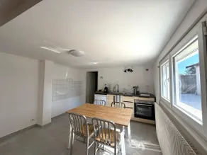 Detached house, 2 bedrooms. - Image 4