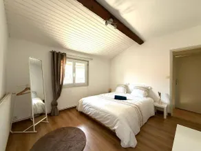 Detached house, 2 bedrooms. - Image 2