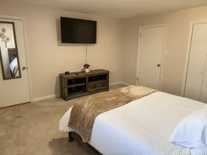 Rafael’s Home- A Cozy Stay in the Capitol City - Image 4