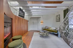 Central Architectural Oasis | Rooftop & Sauna - Image 5