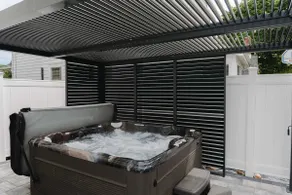 Geneva Retreat: Hot Tub, Game Rooms, Near Lake - Image 3