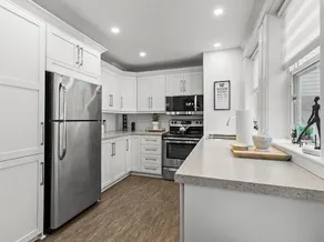 Gower Street Gem Downtown with *Hot Tub* - Image 4