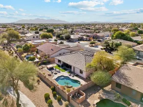 Family Oasis with Heated Pool Hot tub & Game Room - Image 4