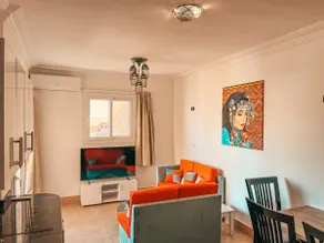 Cozy 2BR Retreat near Marina - Image 3
