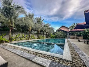 Family home, tranquility. - Image 3