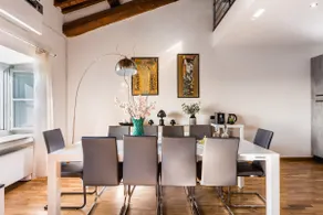 Luxury Apartment with Panoramic View - Image 4