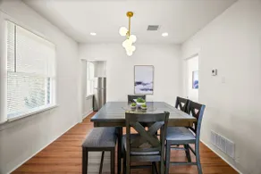 Newly Renovated Comfy Home - Image 5