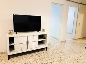 Modern Apt 10 Mnts to Famous Beach AC WiFi - Image 4