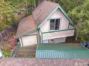 Cabin Retreat Near Lake Cushman & Hiking - Image 2