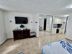 Isabela Studio Apartment - Image 2