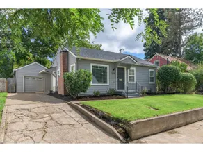 South Campus Cottage - 0.7mi to Hayward Field - Image 2