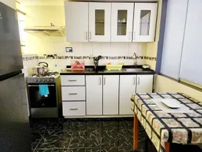 Downtown, modern Airbnb - Image 3