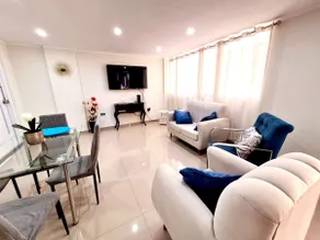 Downtown, modern Airbnb - Image 2