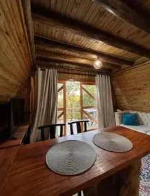 Honeymoon Cabin - Image 5