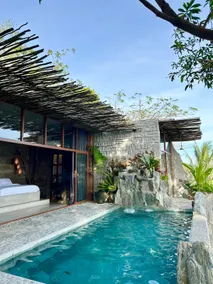 Overlooking Villa in Tagaytay with Infinity Pool - Image 3
