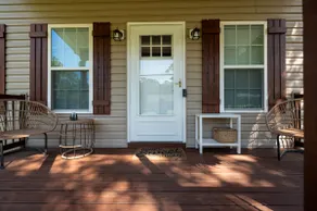 Quiet Triad Home for Work & Rest - Image 3