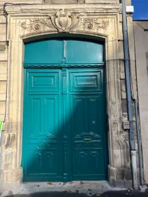 Le Brut Marnais, close to the Cathedral - Image 5