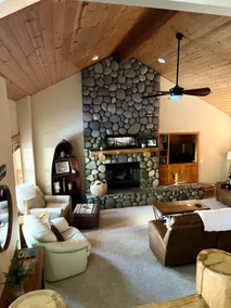 12 sharc passes, game room in the garage, private hot tub, Perfect family vacation home! - Image 2