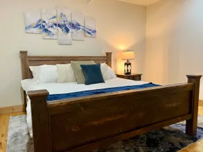 Luxury 2 Bedroom 202B - Image 5