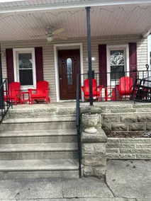 4BR 2BA 1st FL w outdoor shower - Image 3