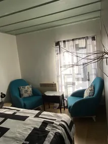 Small cozy apartment - Image 4
