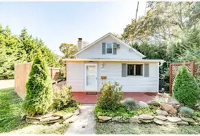 Winter of 1947 Cottage-New! Sleeps 6 - Image 3