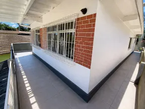 Spacious House, Garage, 10 min Historic Center - Image 2
