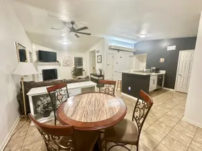 The Little Rock Retreat - Image 2