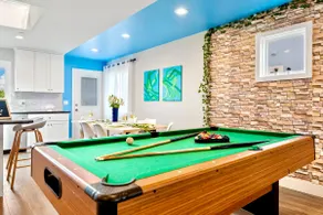 NEW! Modern Escape w Private Views & Pool Table AC - Image 4