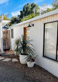 Poolhouse, Mini Donkeys & Coastal Vines - Image 4