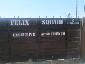 Félix Square Furnished Apartments Bondo - Image 5