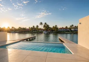 Ocean view | Terrace, pool, and river | Invoice - Image 4