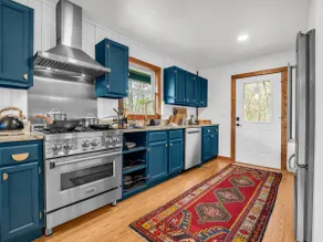 Luxury•5 Kings•Views•FirePit•EVCharger•PoolTable - Image 3