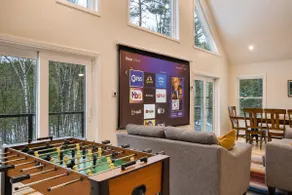 Spacious Yard & Deck | 120” Projector | 12mins-WVR - Image 2